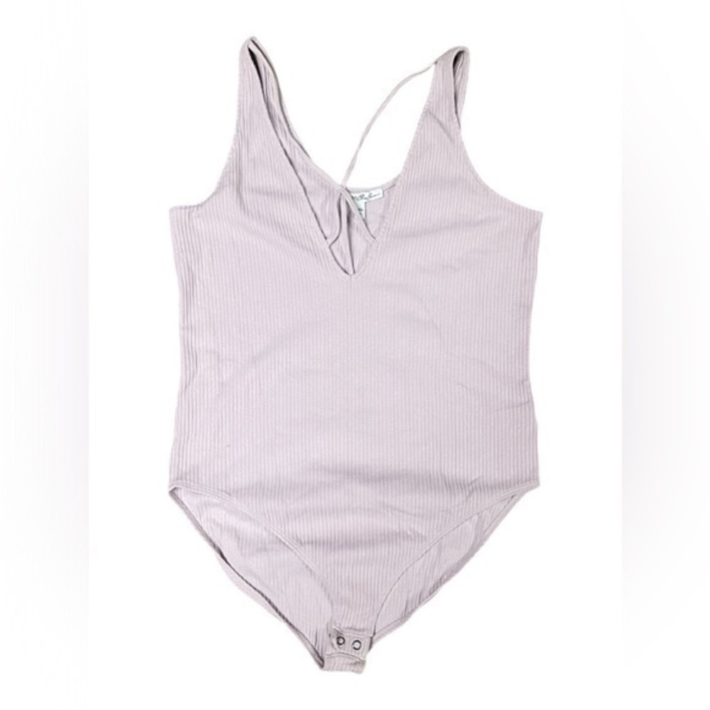 🩰 Express Blush Pink Strappy V-Neck Bodysuit Size L 🩰